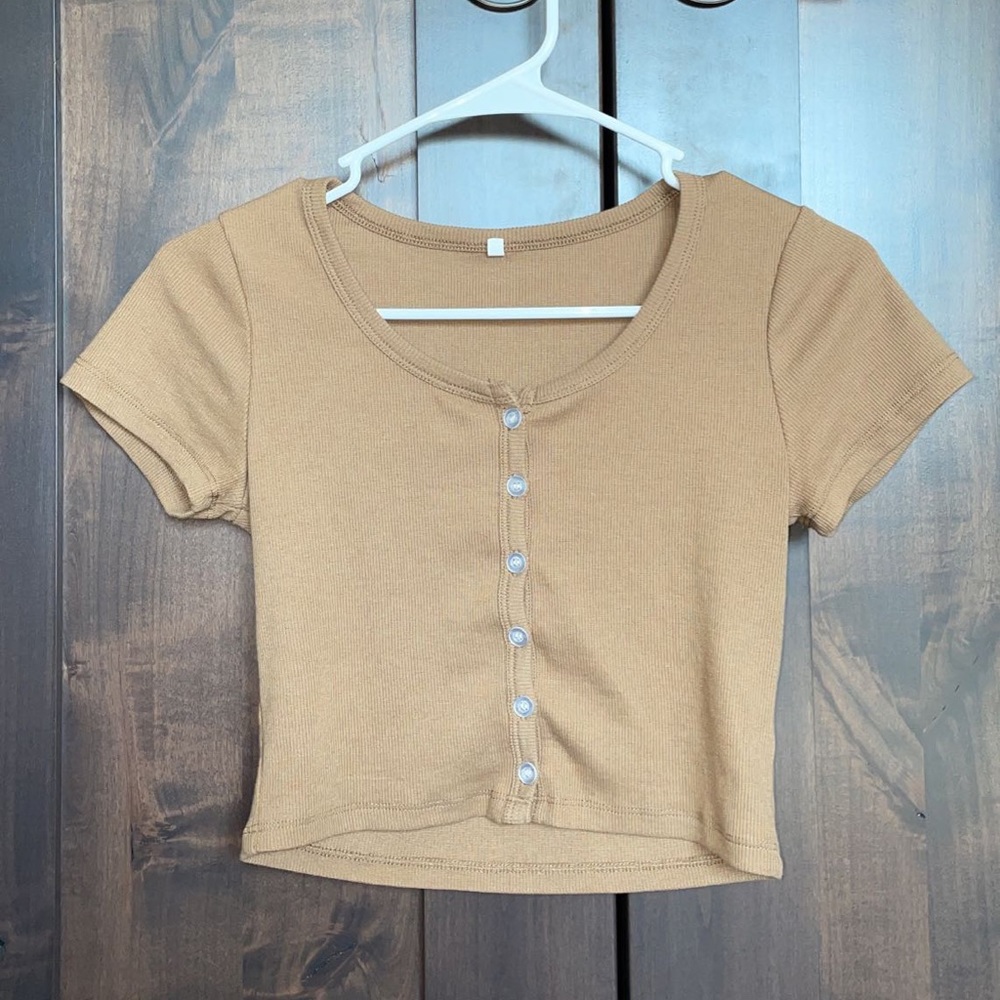 Brown cropped button up top
